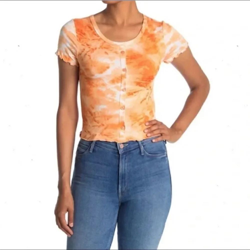 Abound tie dye rise amber baby tee button short sleeve